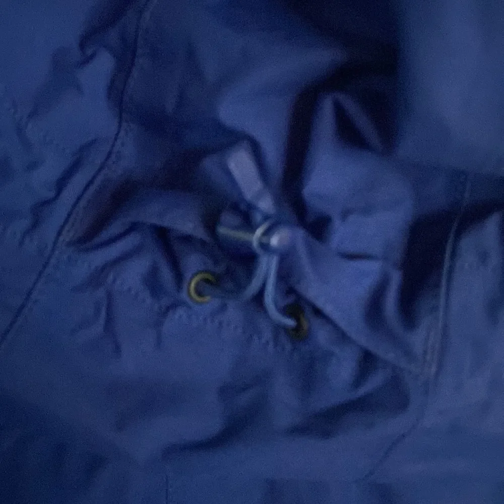 North Face Windbreaker Royal Blue Sz M impeccable